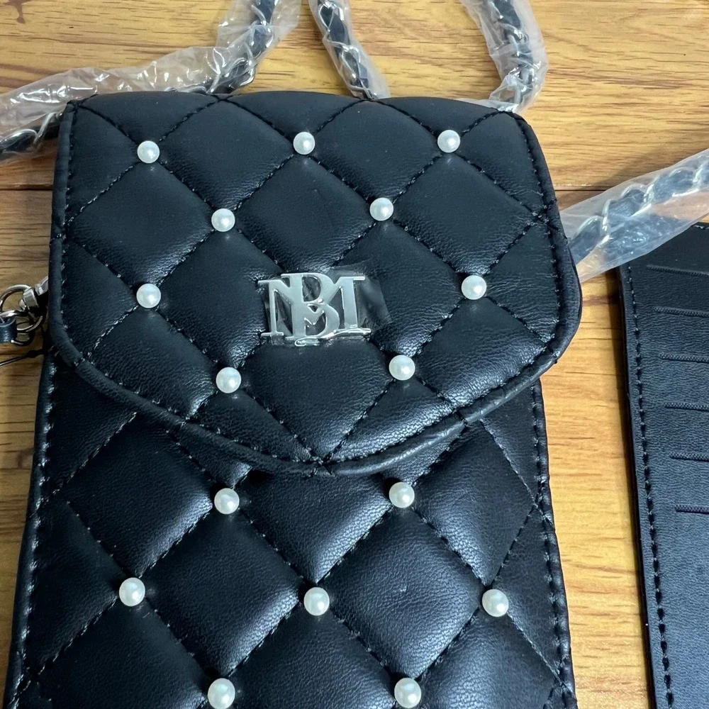 Badgley Mischka Crossbody Phone Case Black Pearl Quilted Vegan Leather NWT